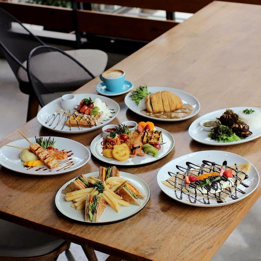 Kollektiv Hotel Бандунг Екстериор снимка